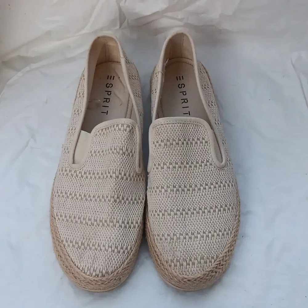Esprit Women's Cream Slip-On Shoes Size 8.5